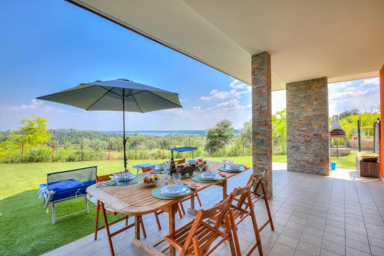 Villa Teresa Apt Lake Garda View - Happy Rentals Сояно-дель-Лаґо Екстер'єр фото