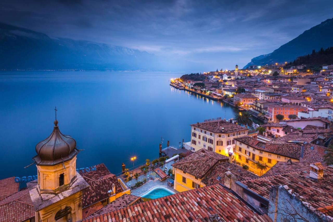 Villa Teresa Apt Lake Garda View - Happy Rentals Сояно-дель-Лаґо Екстер'єр фото